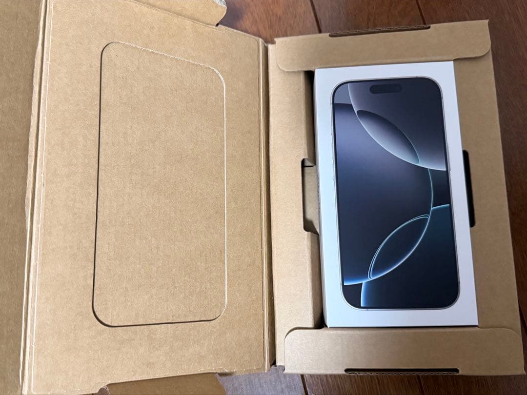 iPhone 16pro 512GB ホワイトチタニウム