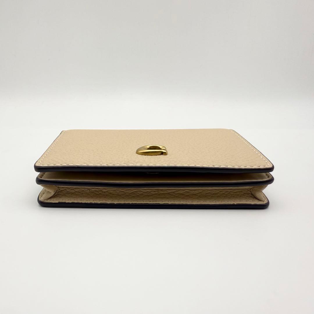 COACH ★大人気★ エッセンシャル ビジネス カードケース アイボリー 新品