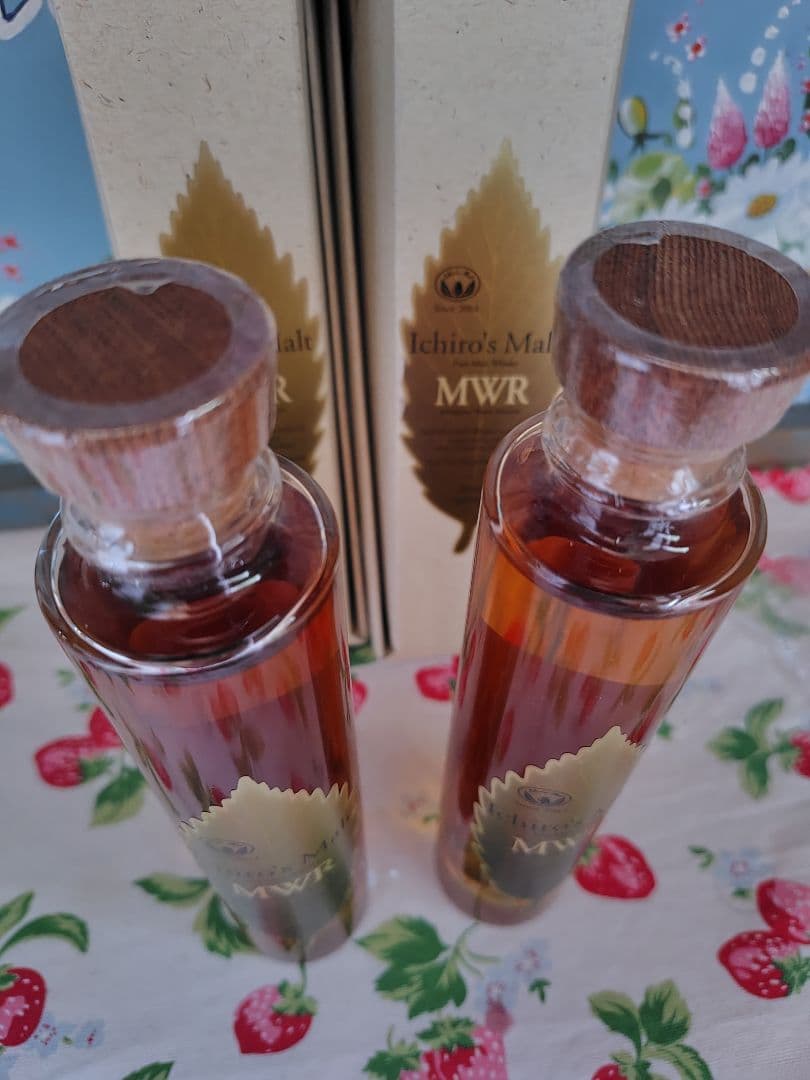 イチローズモルト ミズナラウッドリザーブ　箱付き　MWR 200ml 2本