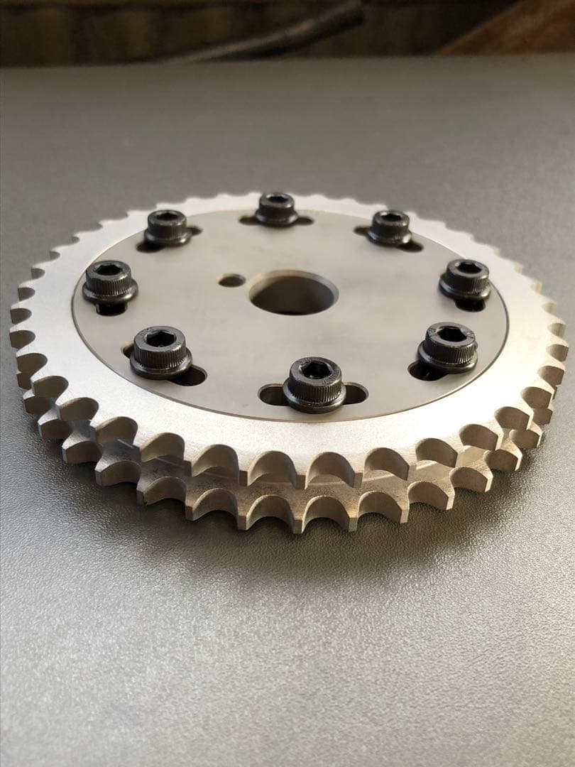 【新品】日産L6/L4 カムシャフト用カムスプロケット　調整式　L型エンジン