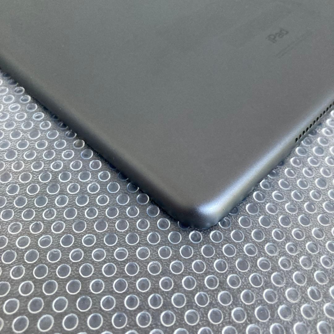 3249【早い者勝ち】iPad7 第7世代 32GB WIFIモデル☆