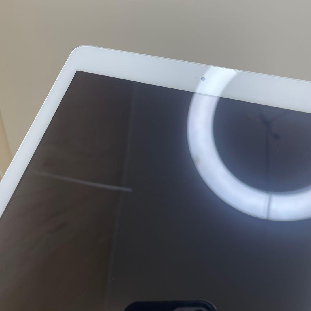 iPad 第6世代 128GB Wi-Fi + Cellular 94%