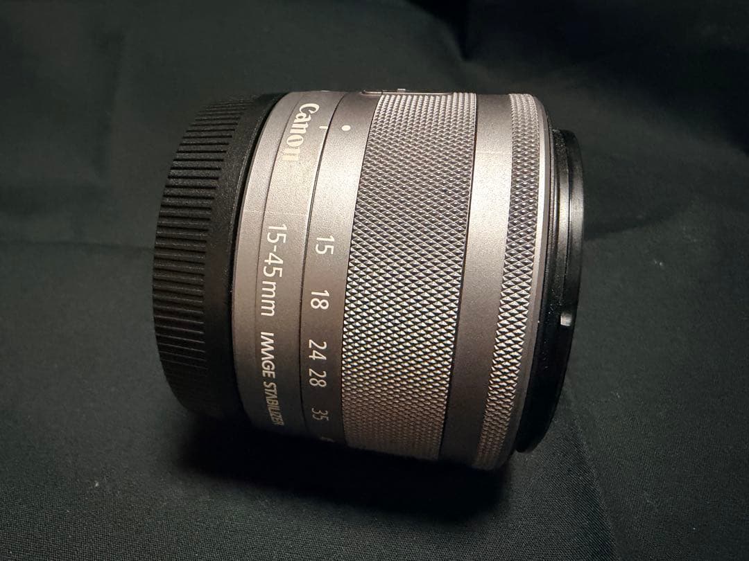 即日発送 Canon EOS KISS M ホワイト レンズ2本付き