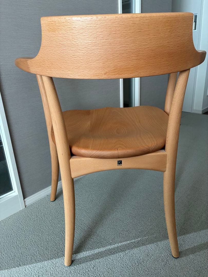 飛騨産業　CRESCENT アームチェア