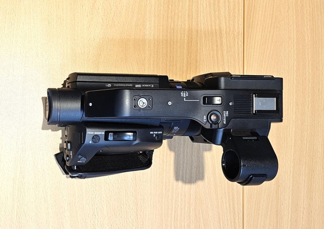 【サト】バッグ付き・美品／SONY 4K ビデオカメラ