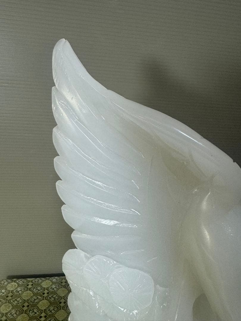 2457 天然石　鷲　置物　彫り