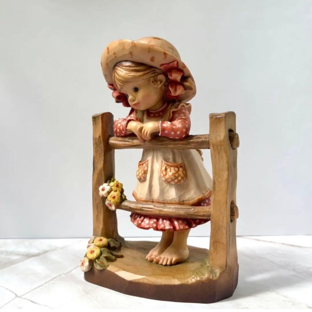 アンリ人形　サラ・ケイ　大【A Penny for Your Thoughts】