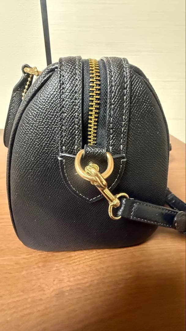 COACH ブラックレザー ハンドバッグ