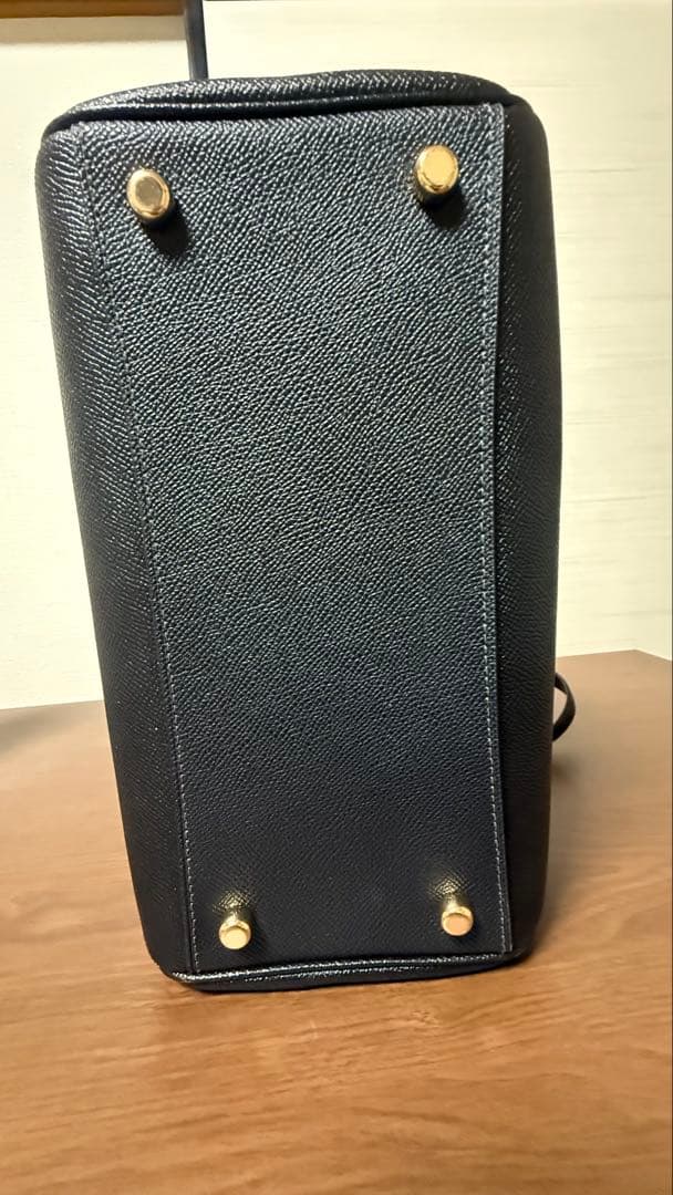 COACH ブラックレザー ハンドバッグ