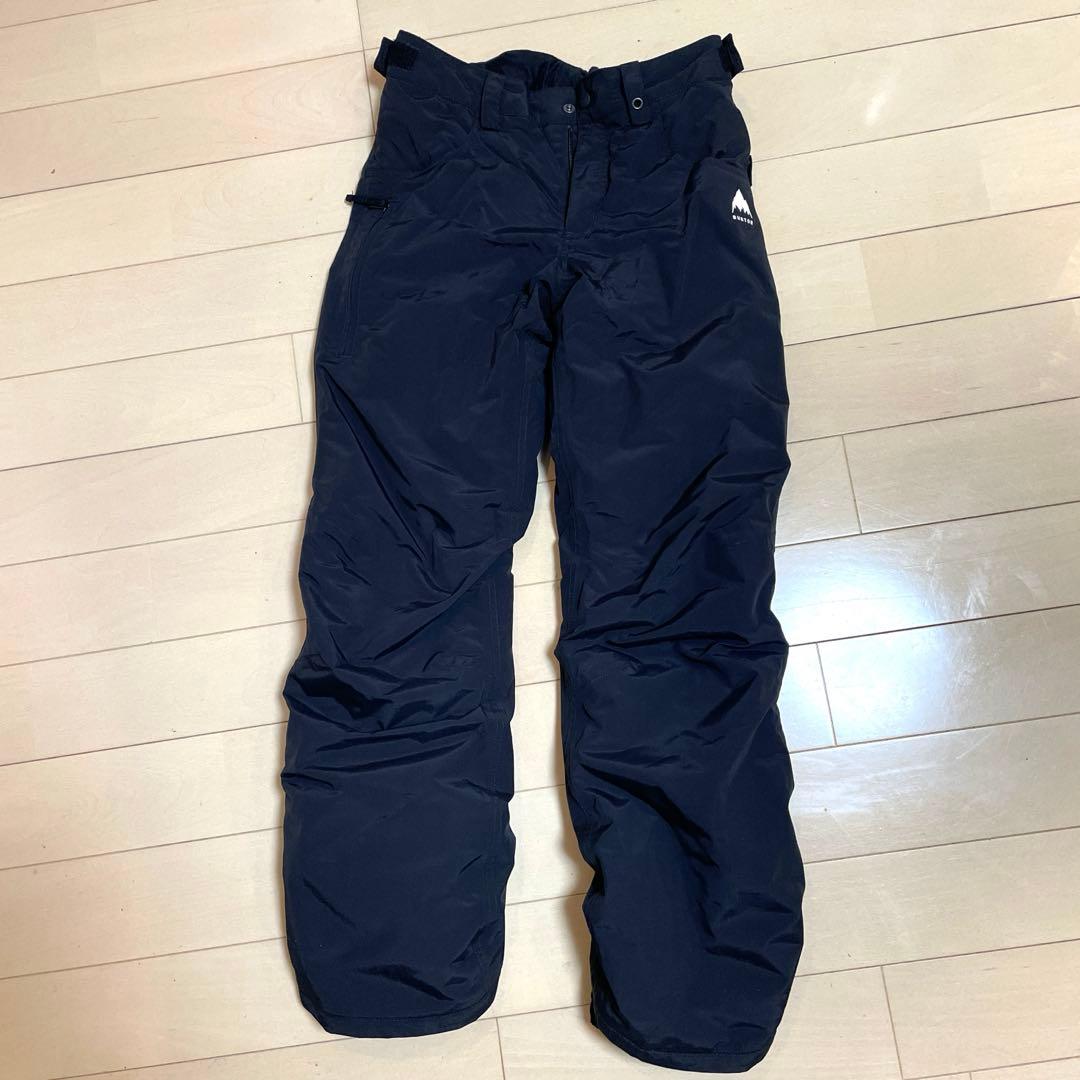BURTONボーイズ　スノボウェア上下セット 身長160cm