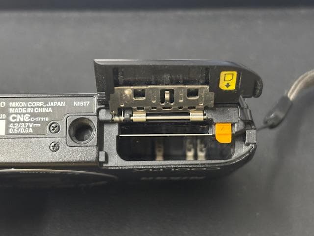 【動作未確認】Nikon COOLPIX A300 ブラック デジカメ