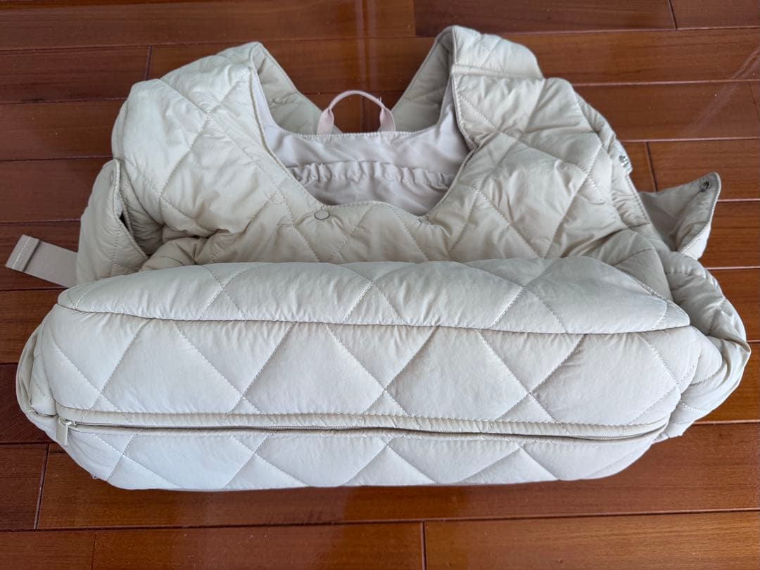 moncheri キルティングメッシュ付きフロントバッグ（犬用）