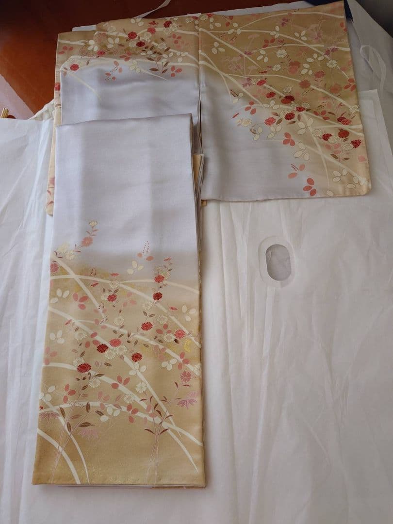 ✨️最終値下げ✨️染め分け訪問着 誂え✨️淡いラベンダー色✨️淡いレモンイエロー