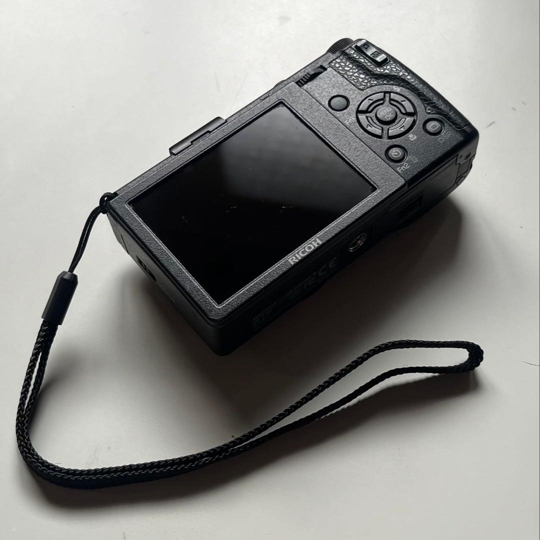 RICOH GR DIGITAL IIIコンパクトカメラ ブラック