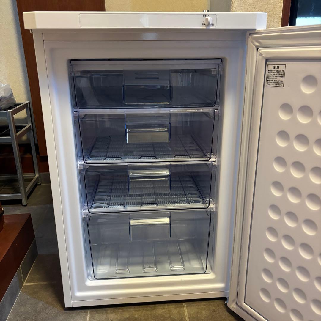 アイリスオーヤマ 冷凍庫 85L ホワイト IUSD-9B-W 2023年製