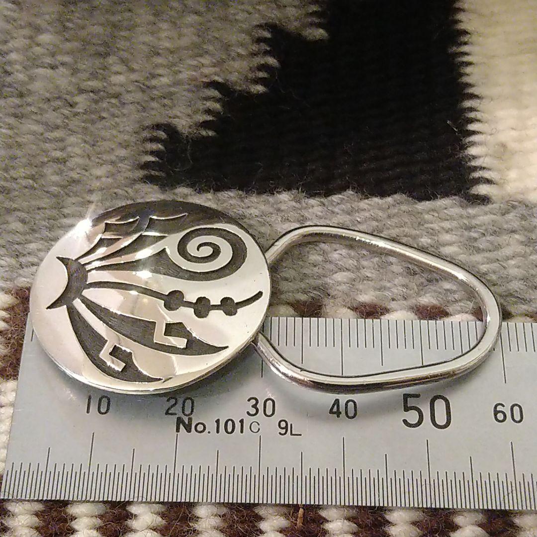 わんです。Hopi Vintage Lawrence Saufkie