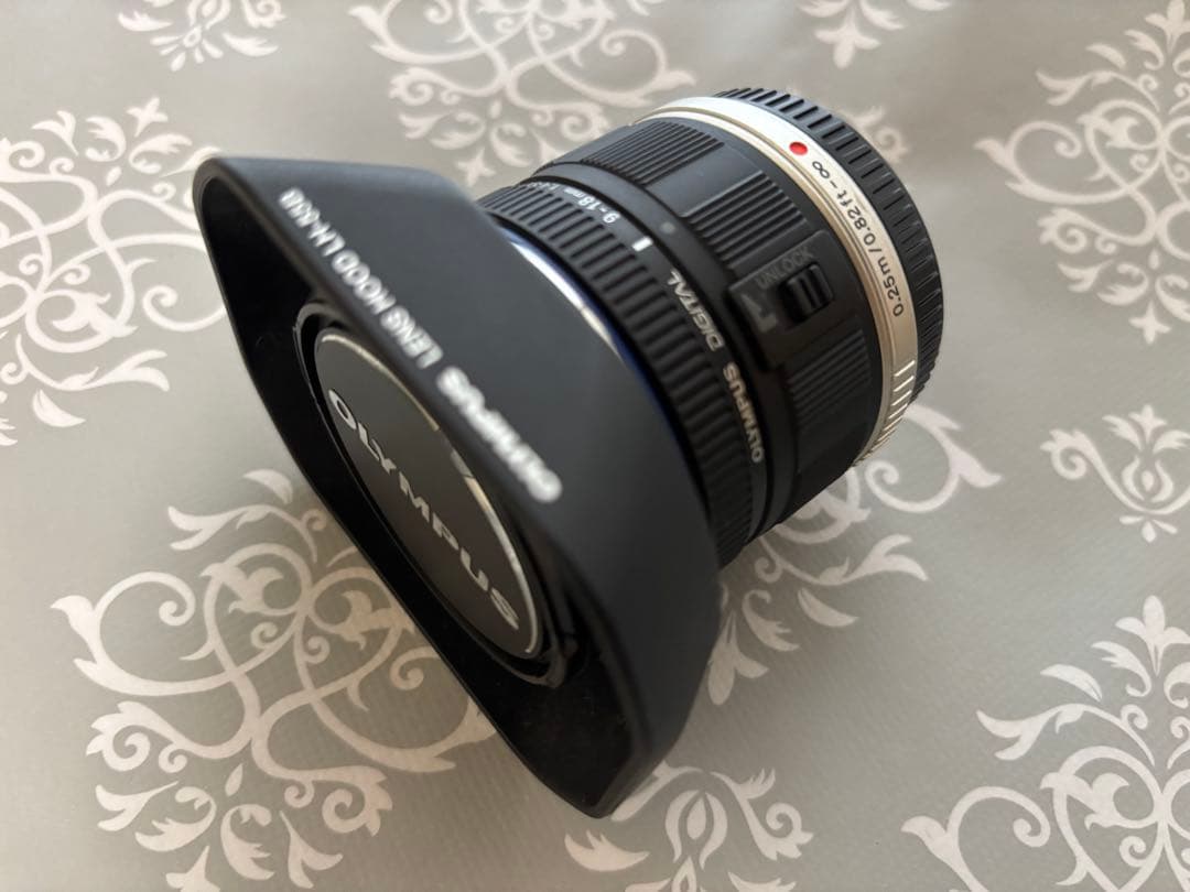 Olympus 9-18mm F4-5.6 ED超広角ズームレンズ フード付き