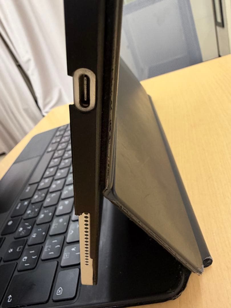 iPadPRO本体 純正マジックキーボード・Apple pencil2付き