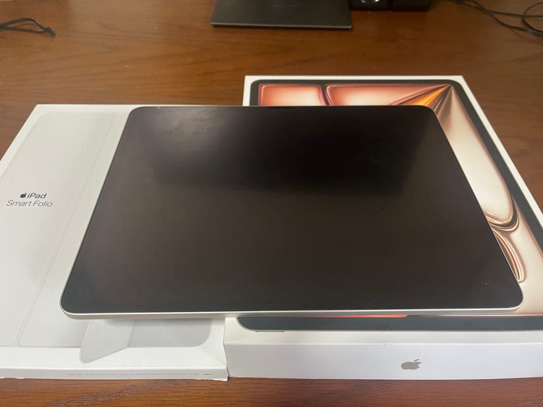 Apple iPad Air シルバー 本体 + Smart Folio