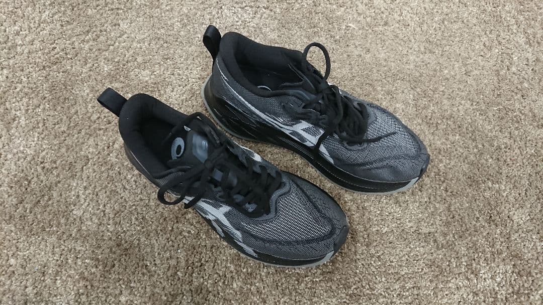 asics アシックス SUPERBLAST 2 ランニングシューズ 26cm