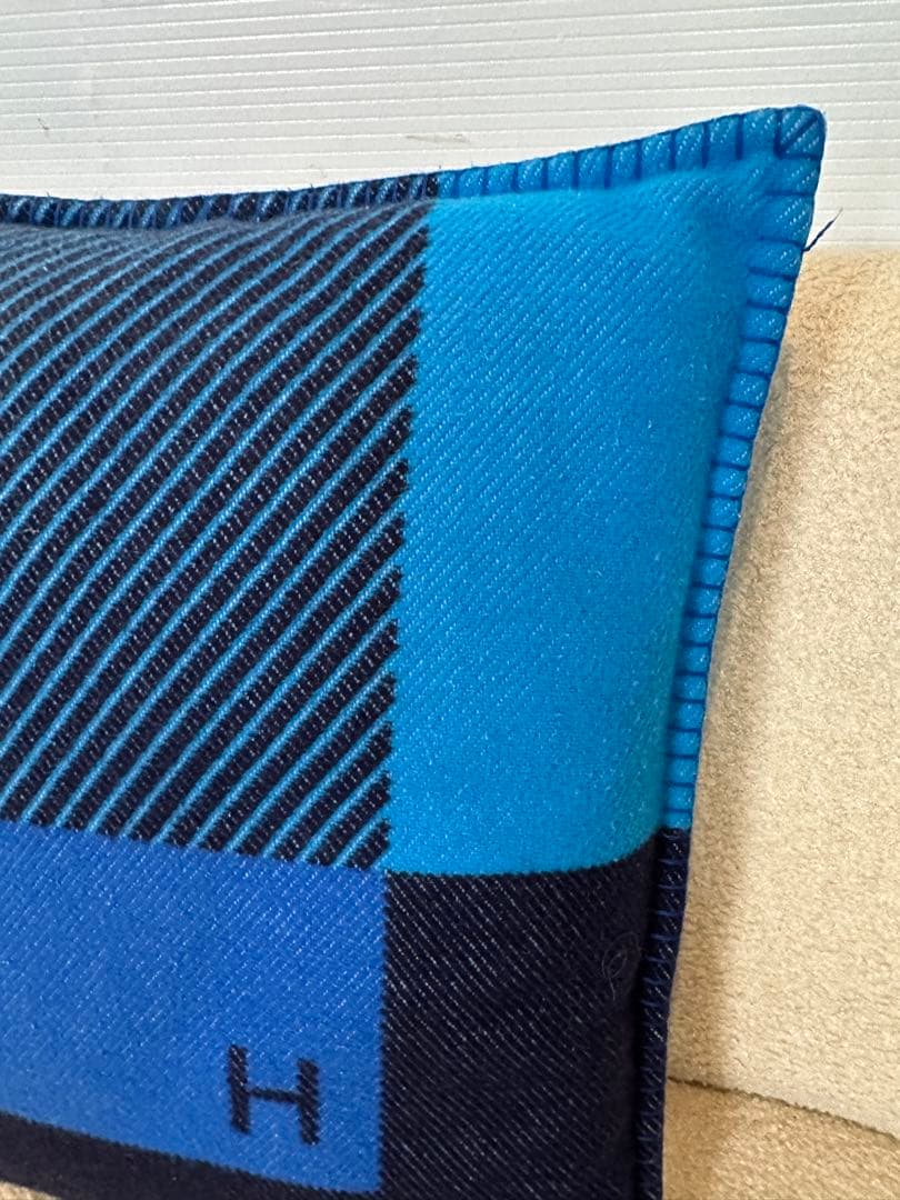 ⭐️【あん】　定価13万　HERMES エルメス　クッション　Hリヴィエラ