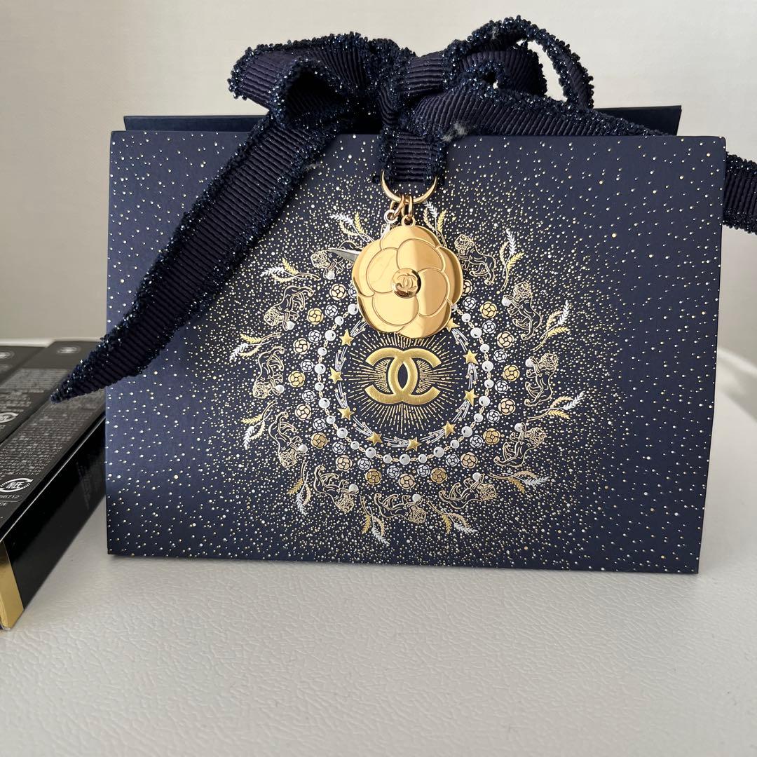 CHANEL クリスマスコフレ　シャネル ルージュ ココ グロス トリオ