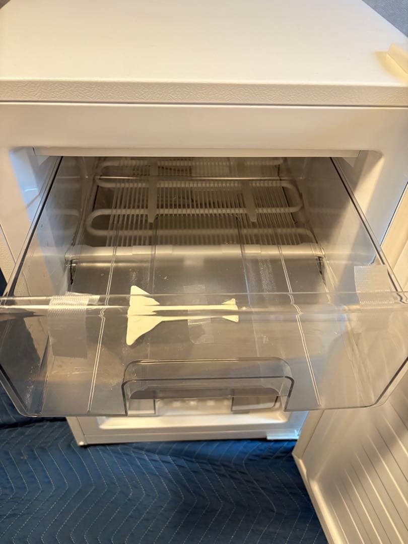 ALLEGIA 冷凍庫 61L 前開きタイプ