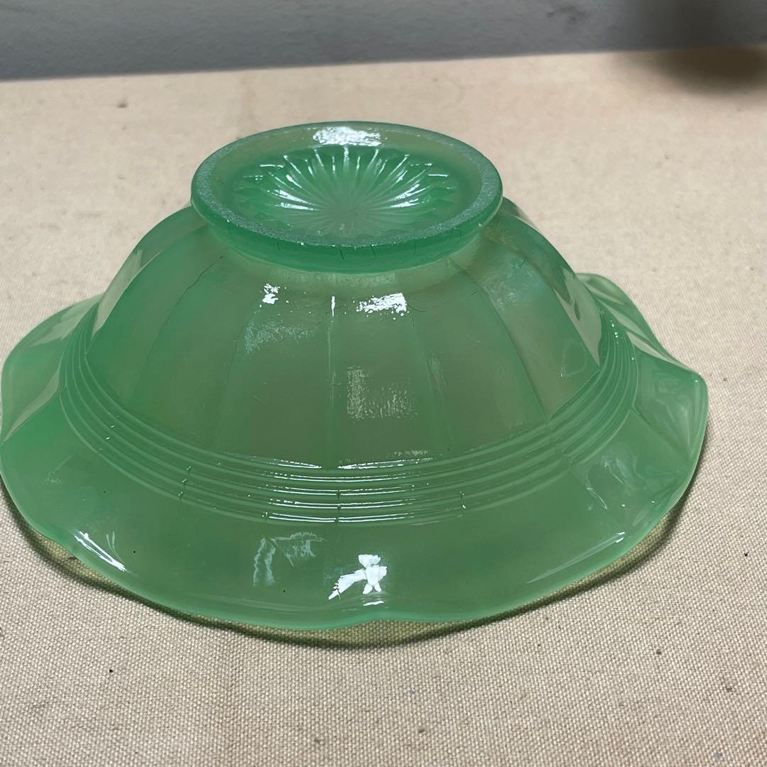 MR-182A昭和初期頃 ウランガラス デザート皿ガラスデザートボウル2個セット