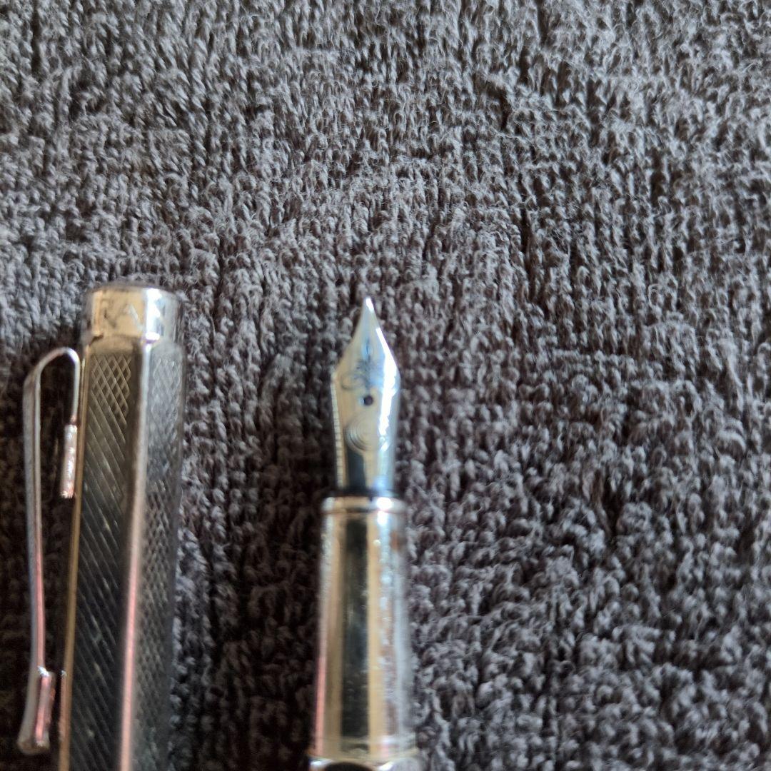 カランダッシュ万年筆 テクスチャー仕上げ