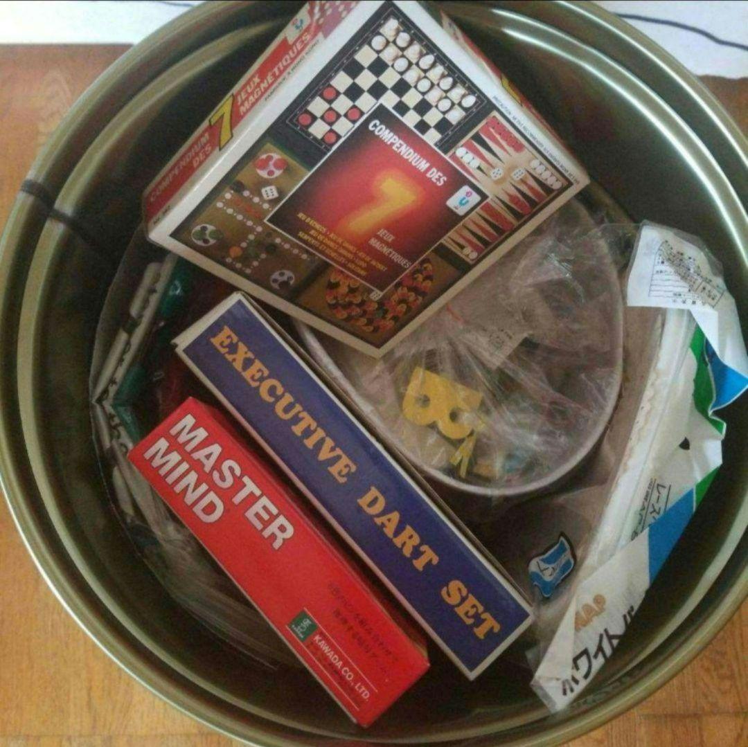 非売品 ネスカフェ インスタントコーヒー 30周年記念 缶 ゴールド ブリキ