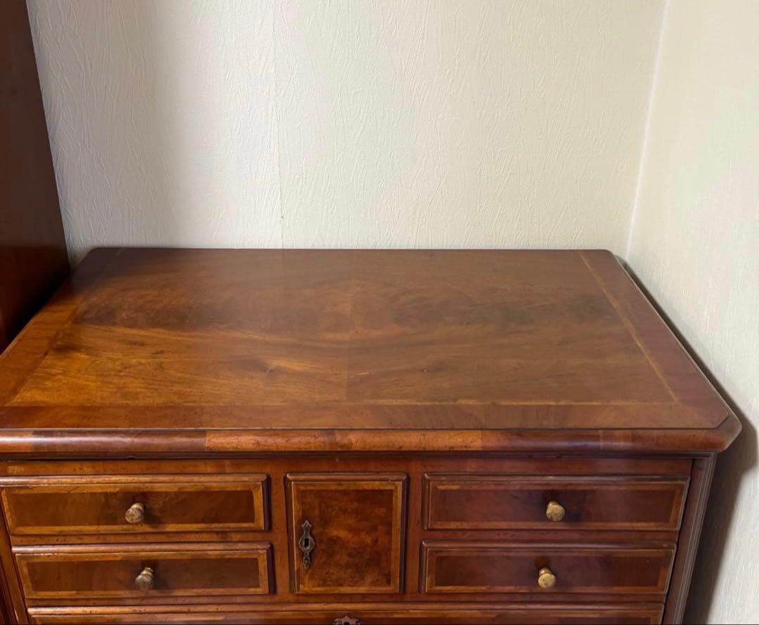 英国アンティーク　木製チェスト