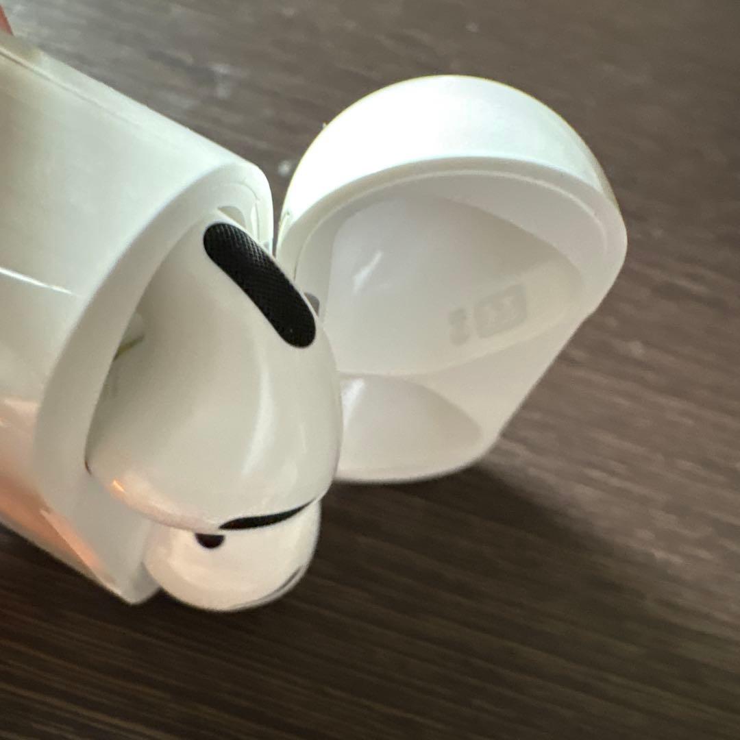 即買いOK‼️ AirPods 4 美品