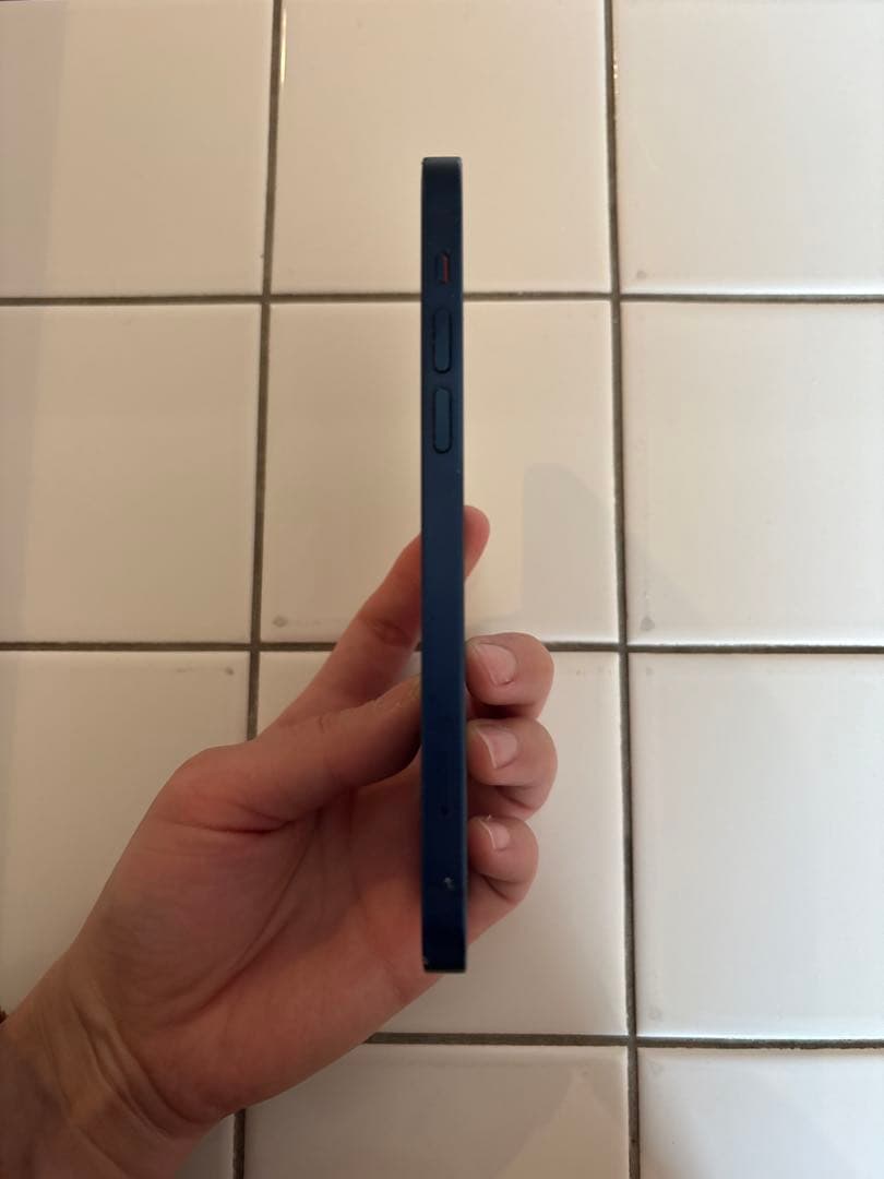 iPhonen12 128GB ブルー