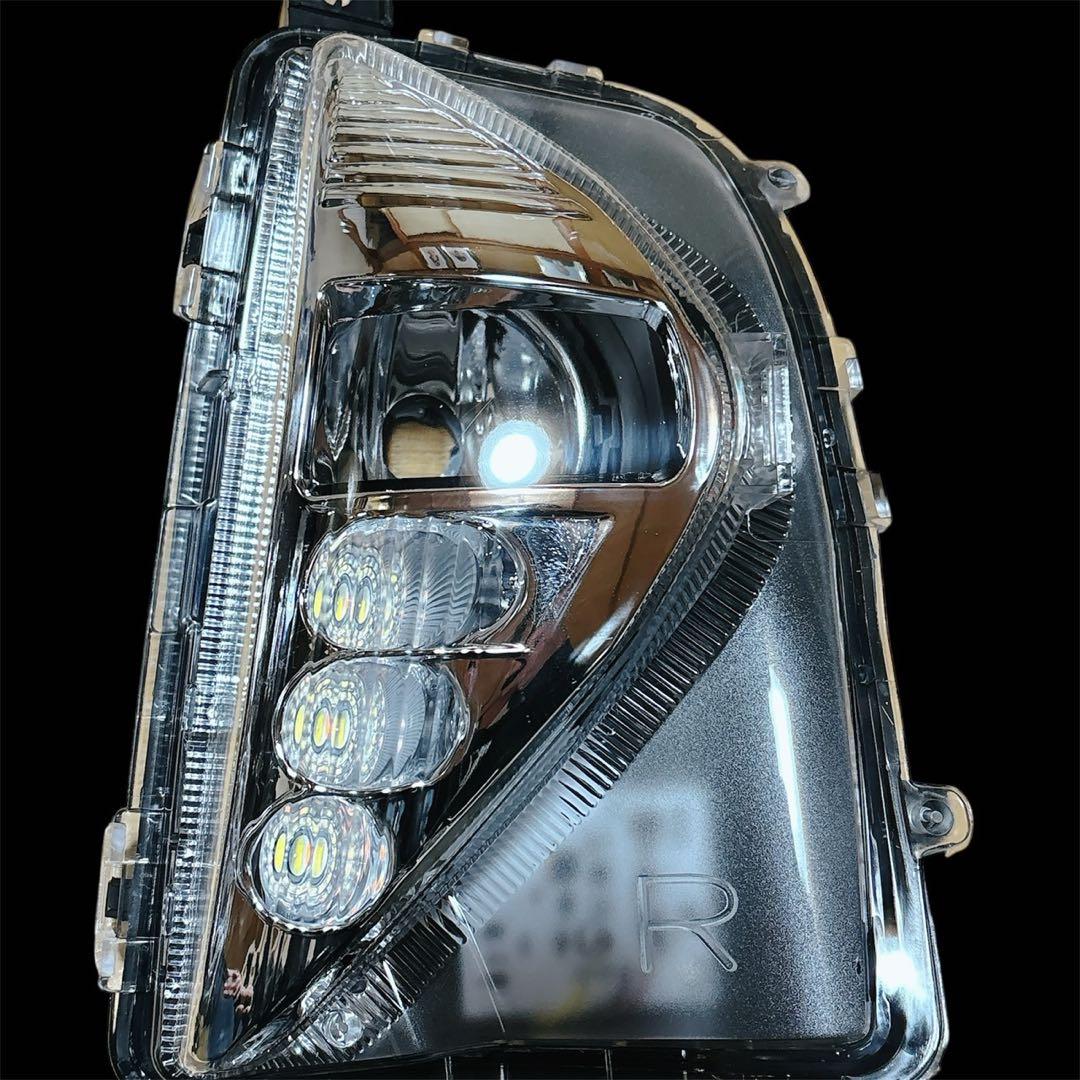 在庫処分価格！50プリウス前期新品フォグH11加工ウインカー切替