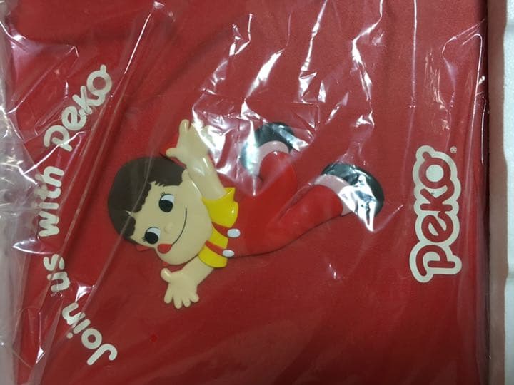 ペコちゃん　保温保冷庫