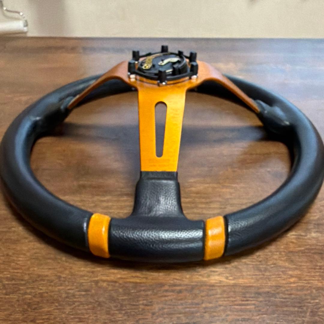 MOMO DRIFTING ステアリング 使用頻度少ない美品です