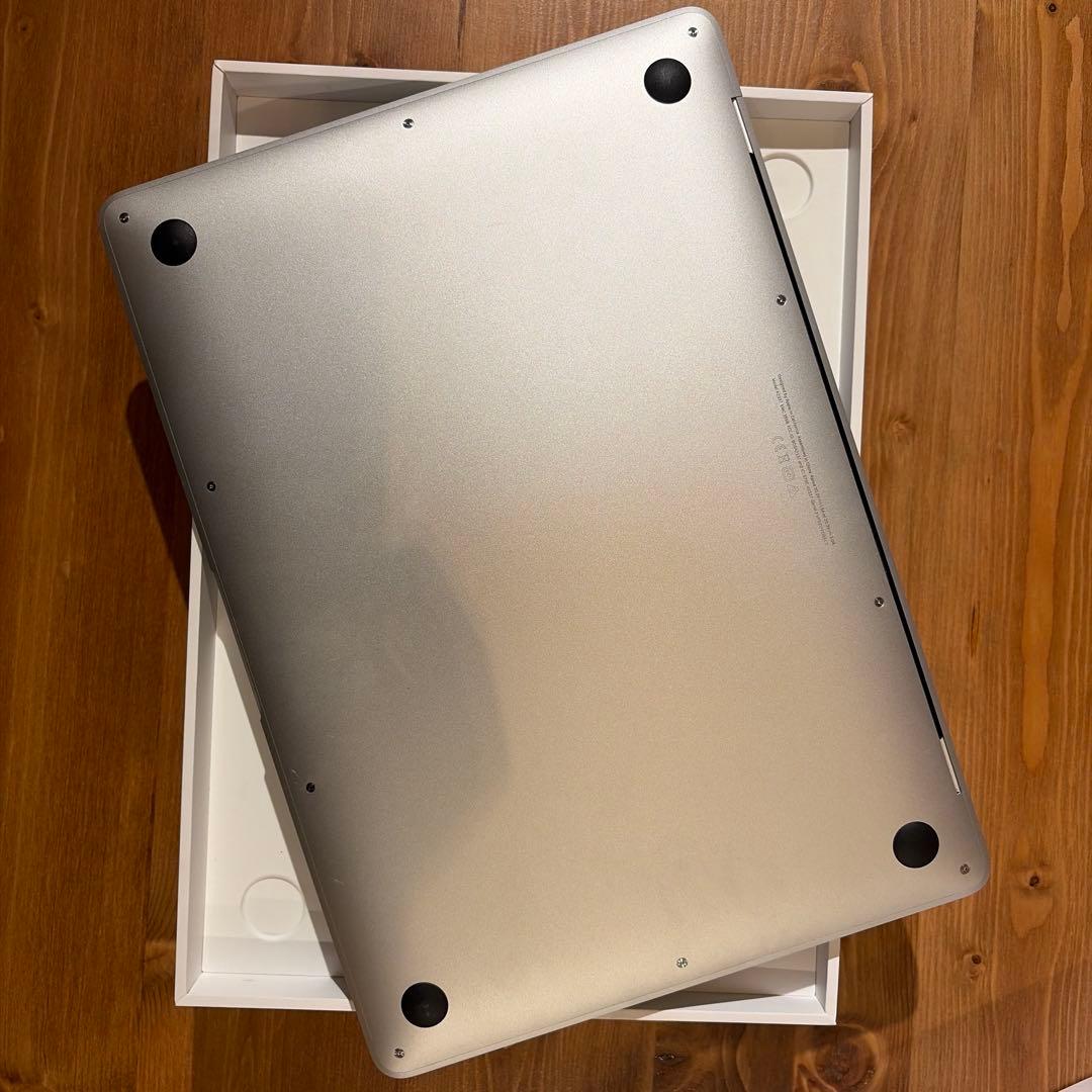 MacBook本体 MacBook Air 13inch M1 256GBssd