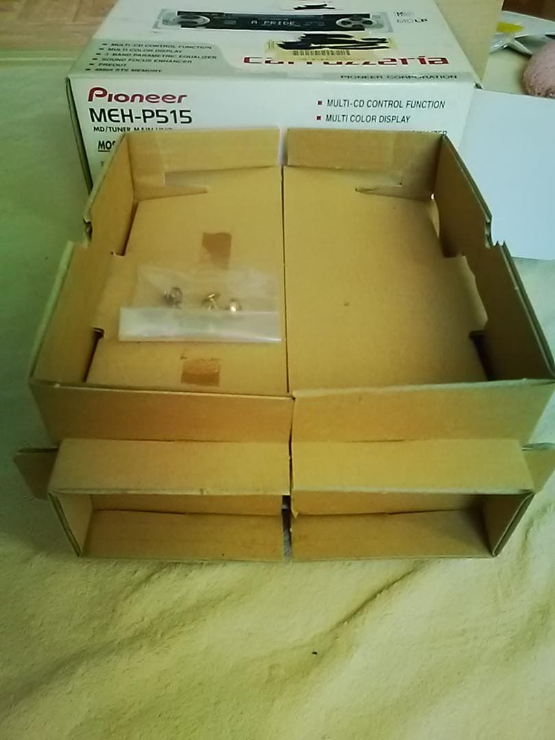 未使用Pioneer MD・チューナ　MEH-P515　 50W×4ch　日本