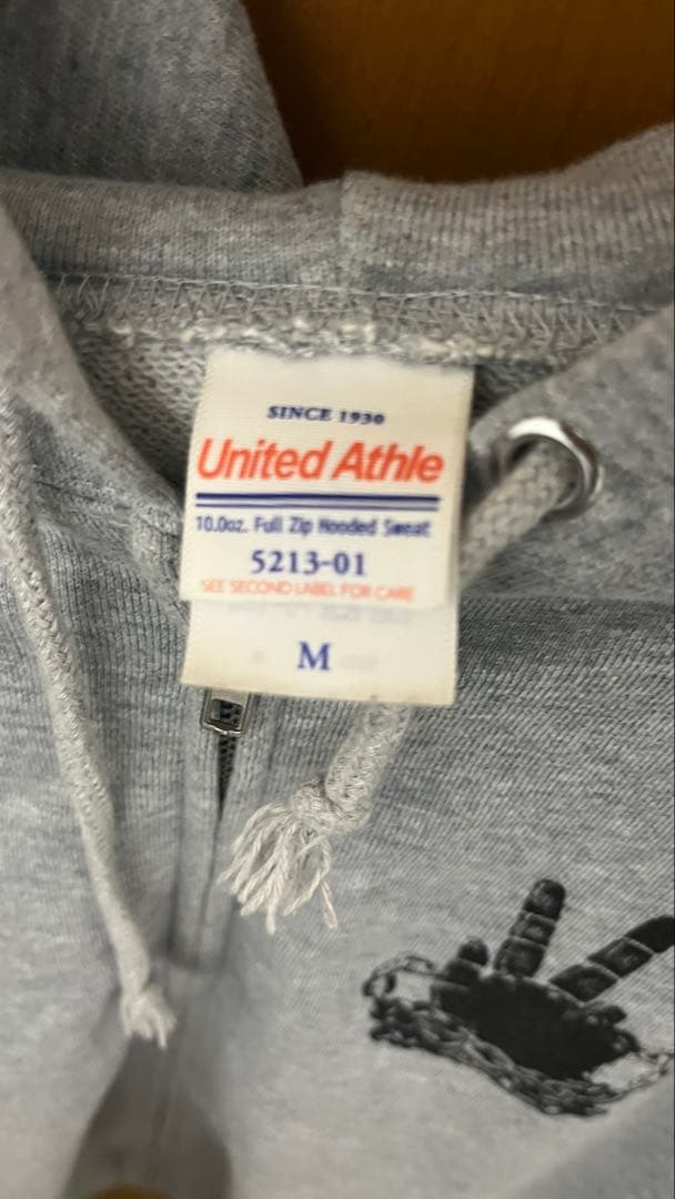 ガッチマン　パーカー