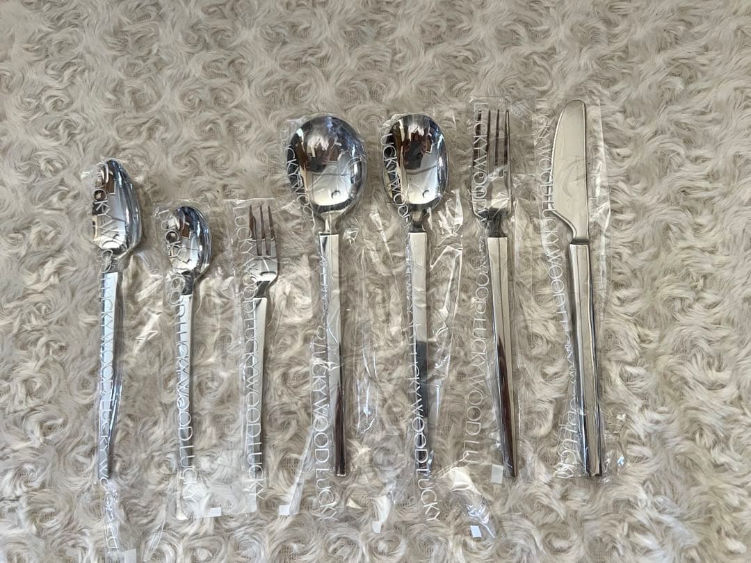 ラッキーウッド　カトラリーセット　スカンジナビア　ディナーセット〈35本セット〉