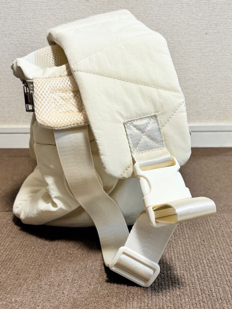 pawdea Air nest one ペット用スリングバッグ　Ivory S