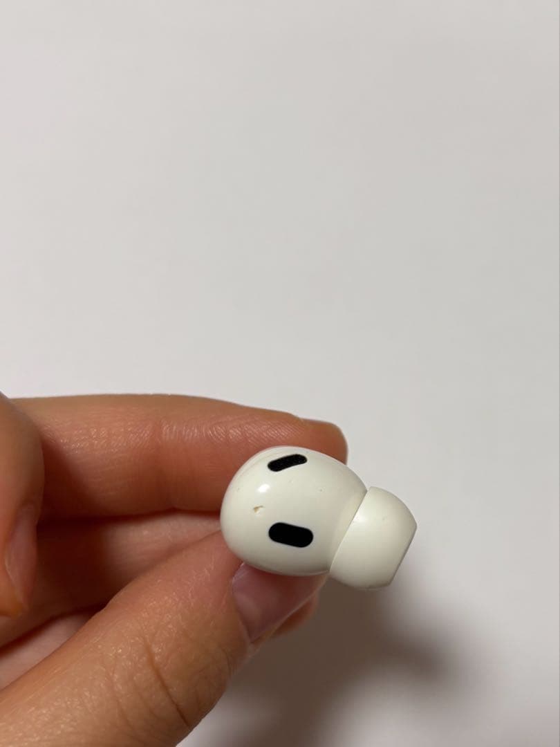 Airpods pro2 Lightningタイプ【正規品】