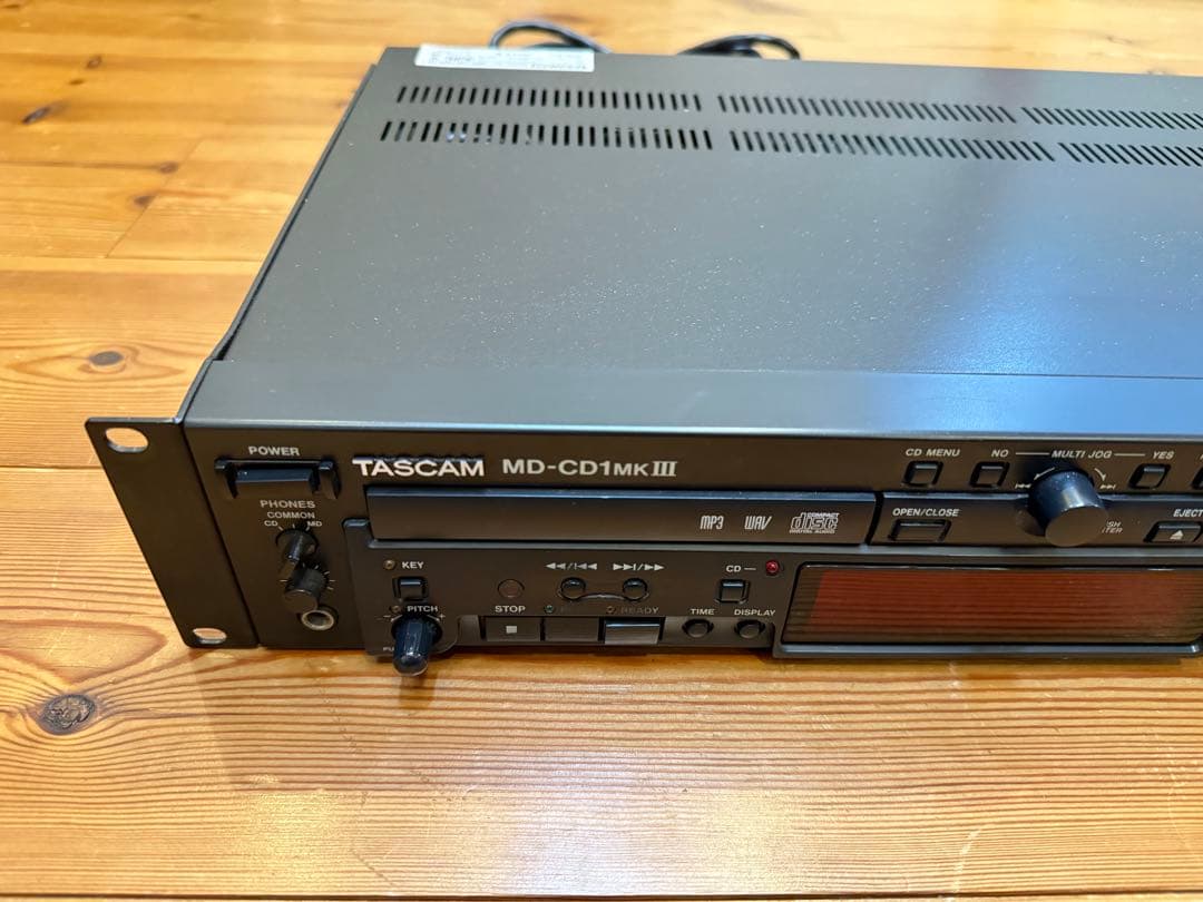 TASCAM MD-CD1MKⅢ タスカム 業務用　CD MDデッキ