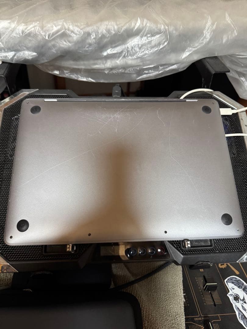 A1708 Macbook Pro Retina 2017 スペースグレー