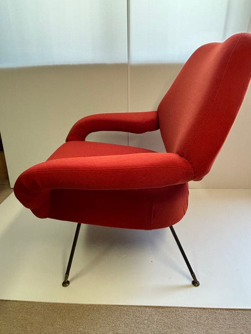 ガストーネ・リナルディ　ポルトローナ・フラウの「Du 55」アームチェア