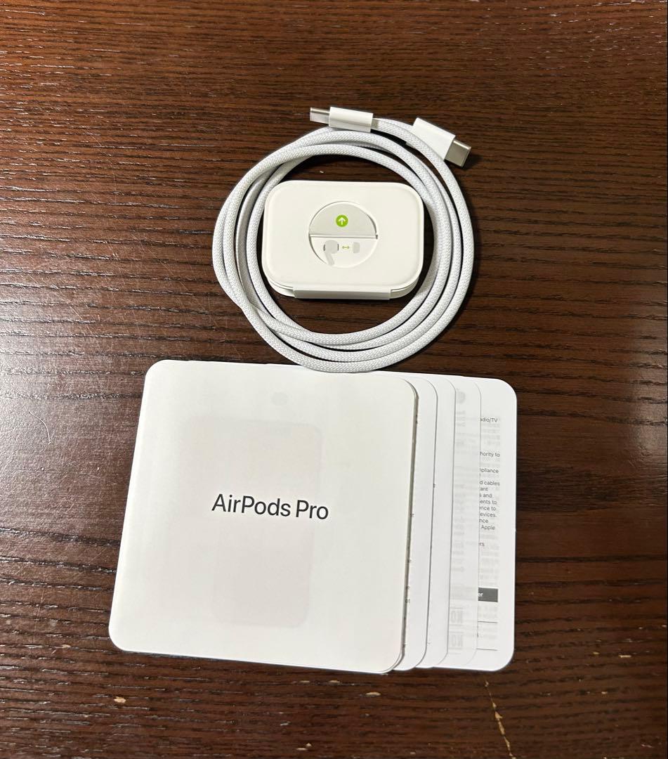 t*k様 純正品　Apple AirPods Pro2 タイプc