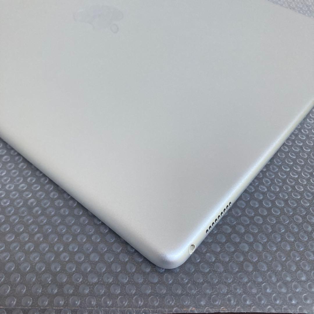 2553 美品☆電池良好☆iPadPro32GB12.9インチ WIFIモデル☆
