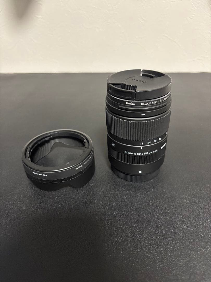 【極上品】SIGMA 18-50mm F2.8 DC DN Xマウント