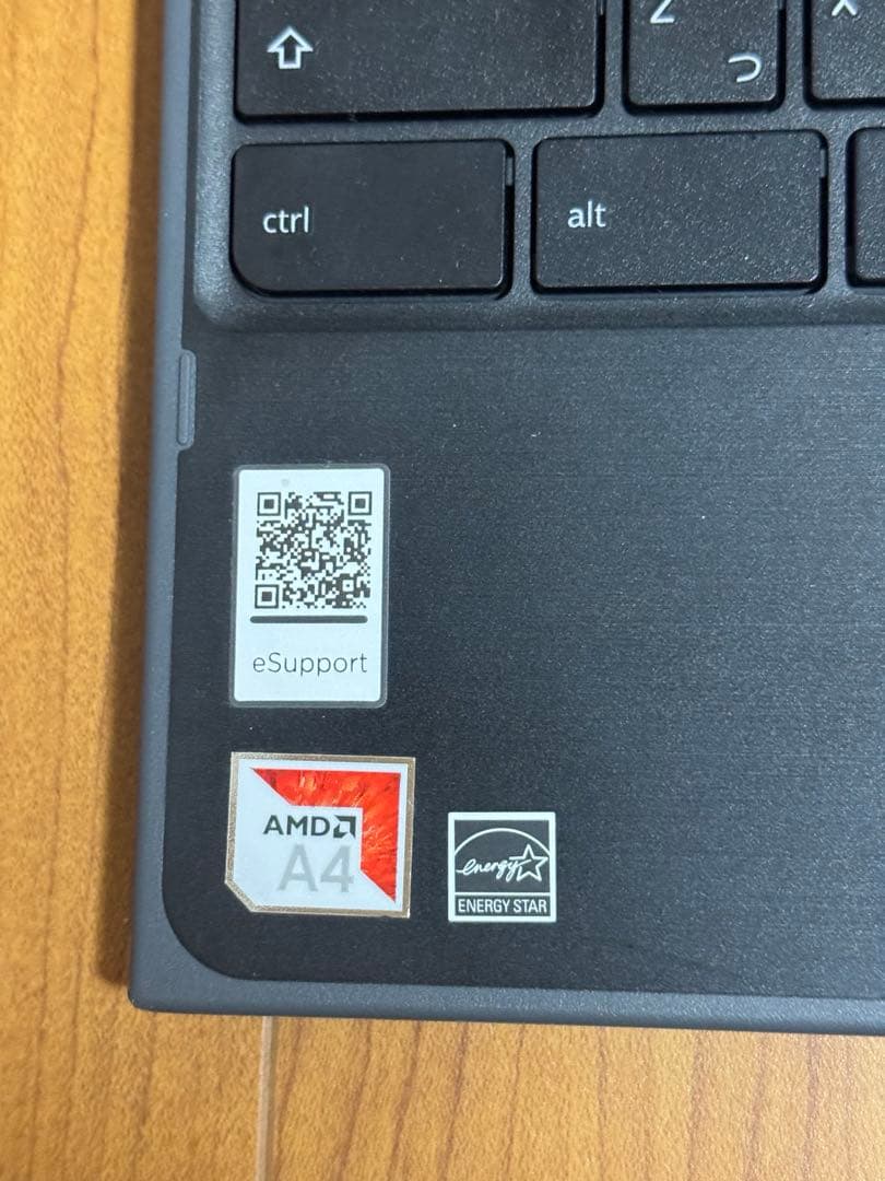 クロムブック『ケース、タッチペン、充電コード付き』