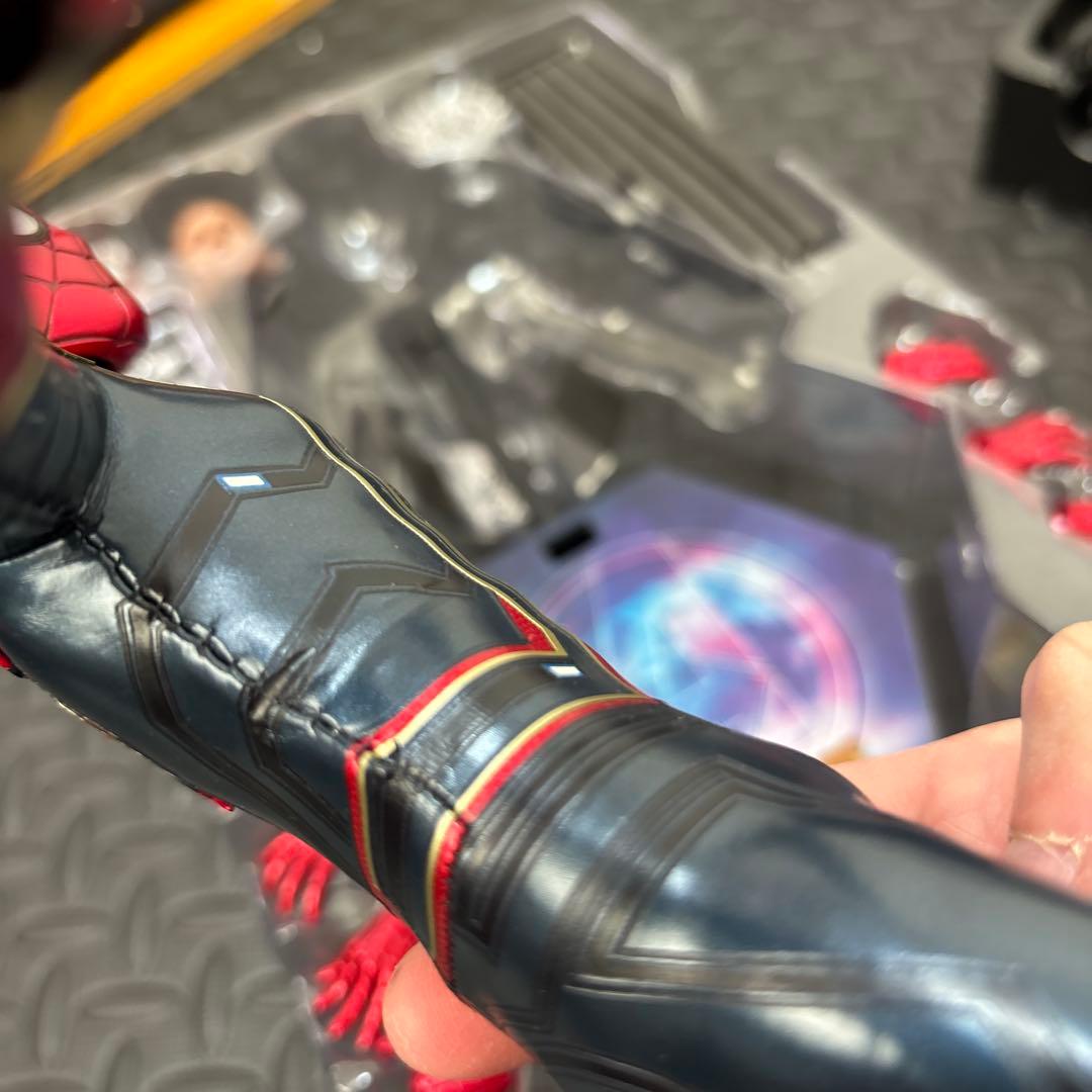 ホットトイズ　アイアン・スパイダー スパイダーマン　マーベル